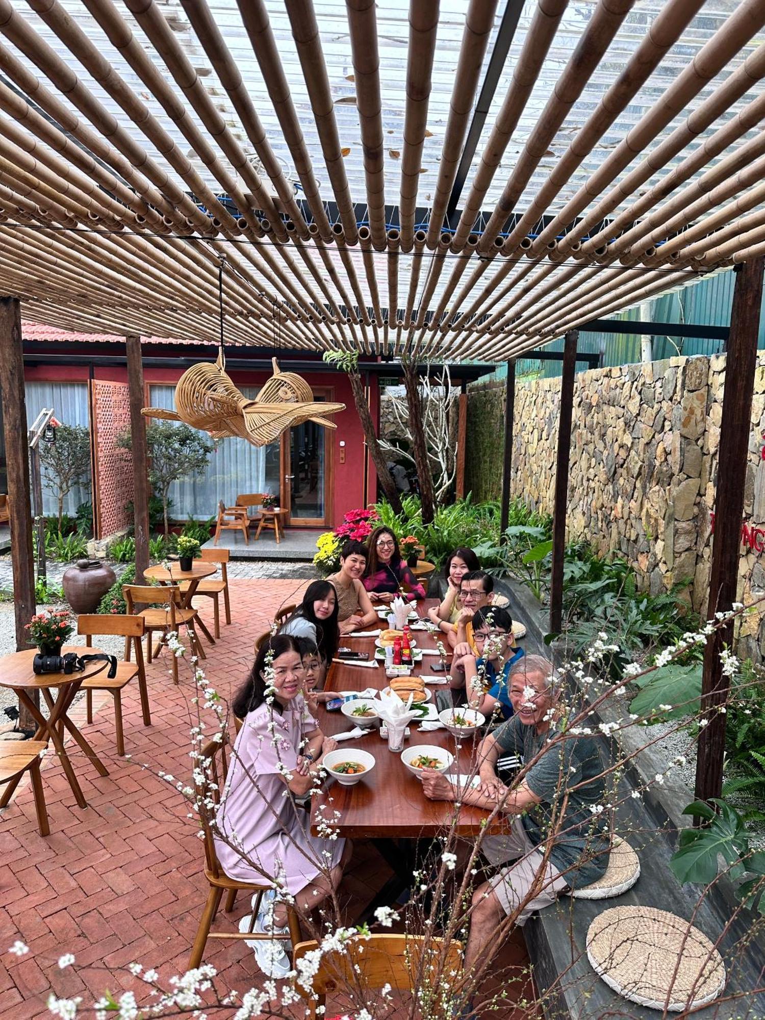 Truong Phu House - Hotel & Apartment Hué Extérieur photo